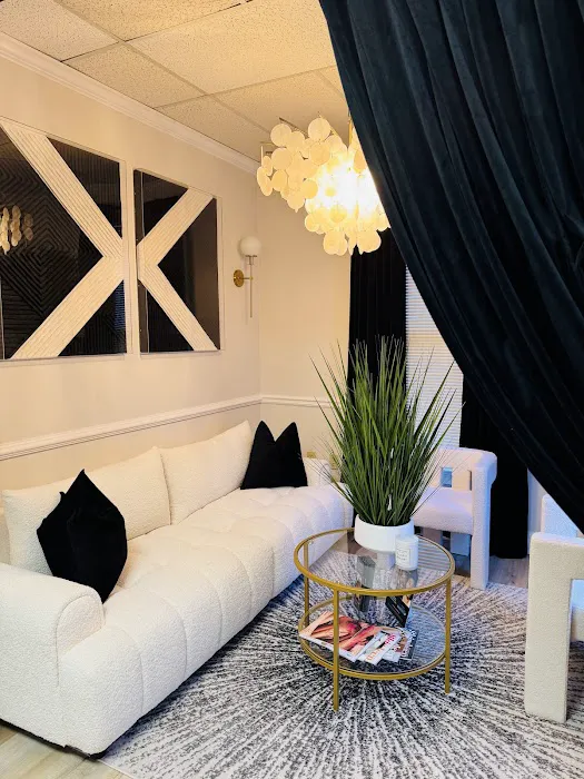 Cristian Michael Aesthetics Picture 8