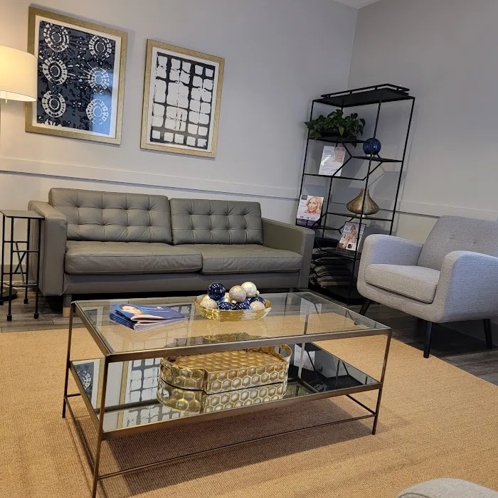 Dermatology Institute for Skin Cancer + Cosmetic Surgery Picture 9