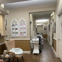 Hera Skin Care. Facial Skin Care. 헤라 스킨 케어 ico