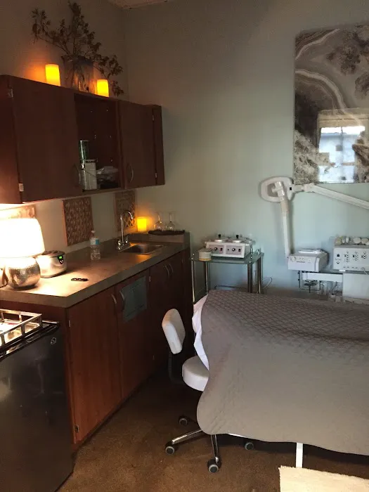 Renew & Refresh Skin Care Picture 7