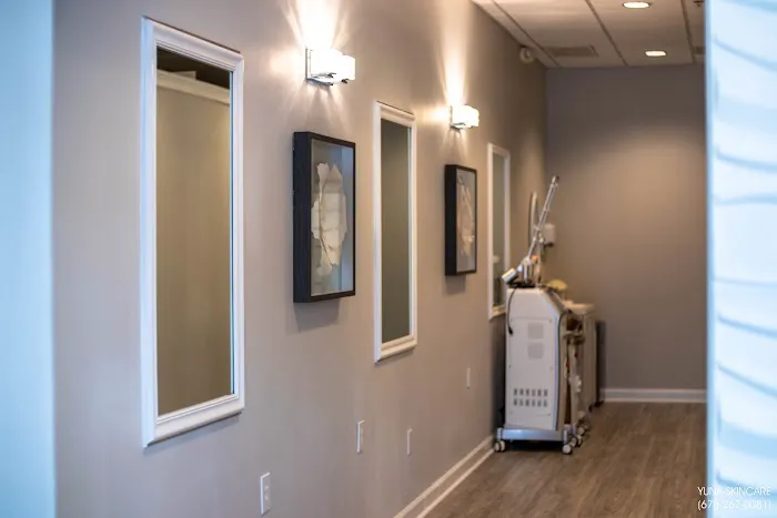 Yuna Skin & Body Solution Picture 8