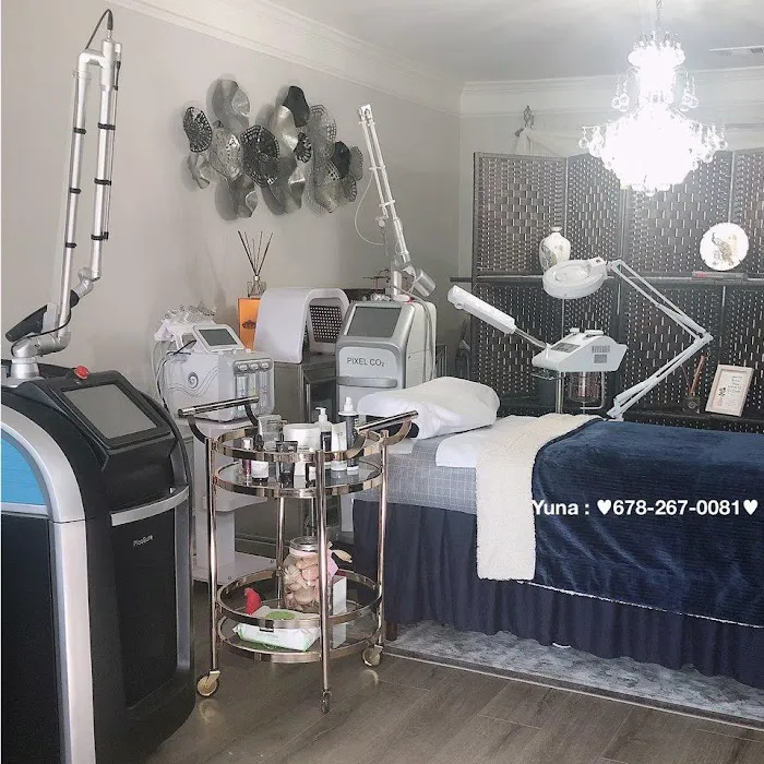 Yuna Skin & Body Solution Picture 6