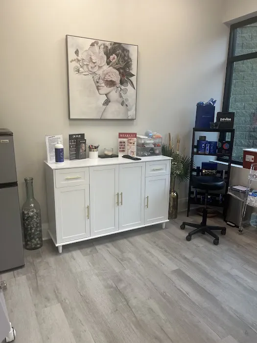 Windward Aesthetics Picture 8