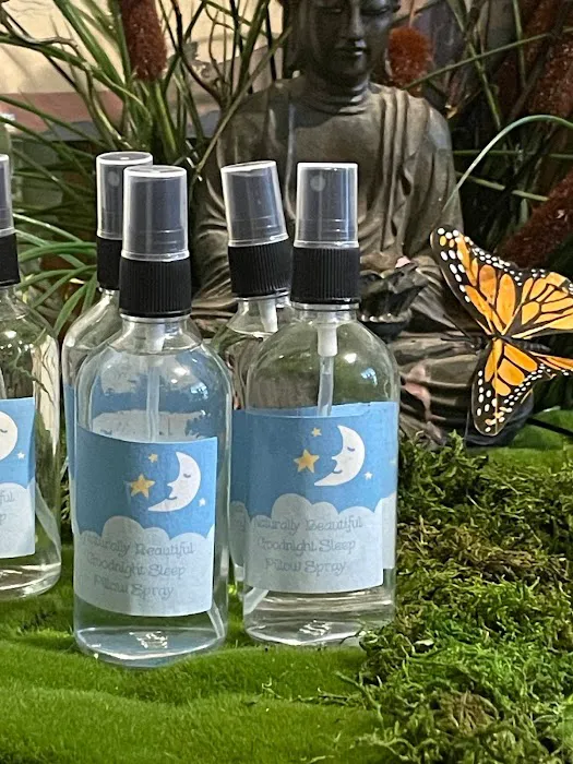 Andie's : REDefined Picture 4