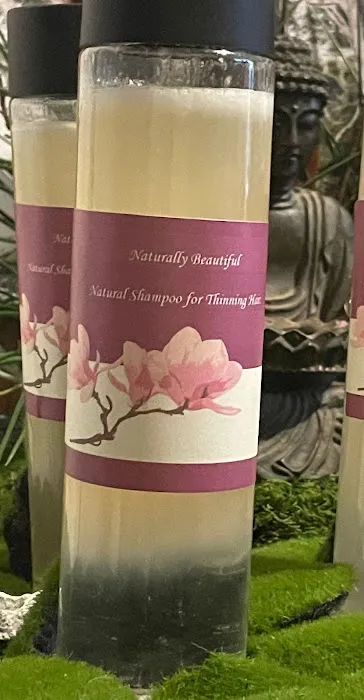 Andie's : REDefined Picture 7