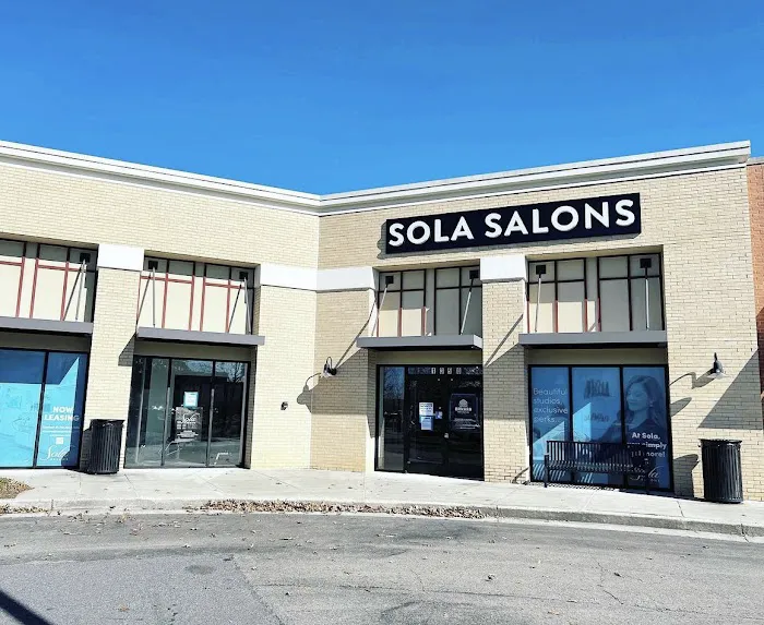 The Luminous Beauty Bar Picture 3