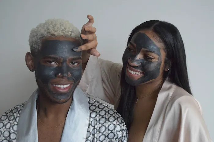 Skn By Sagine Picture 1