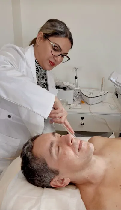 Love & Glow Picture 6