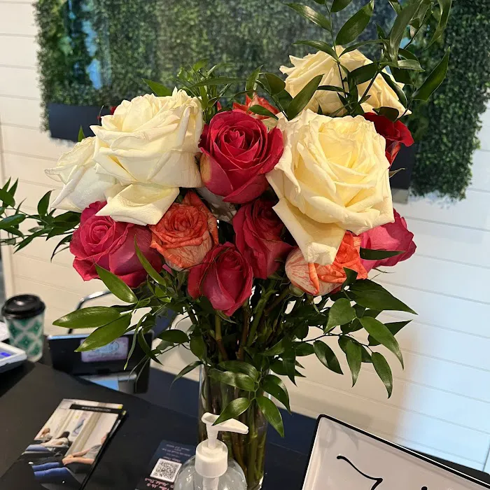 Absolut Beauti Bar Picture 9