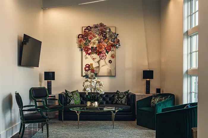 Zinovations - Milton Picture 3