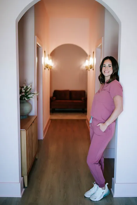 Betsy Glick Skincare Studio Picture 2