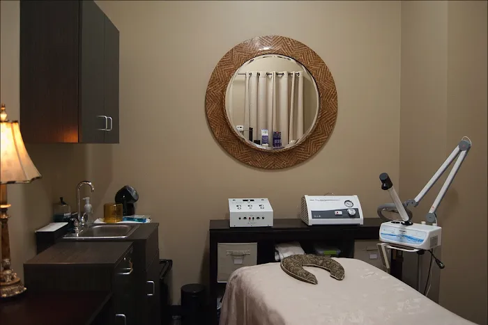 Purre Face & Body Picture 3