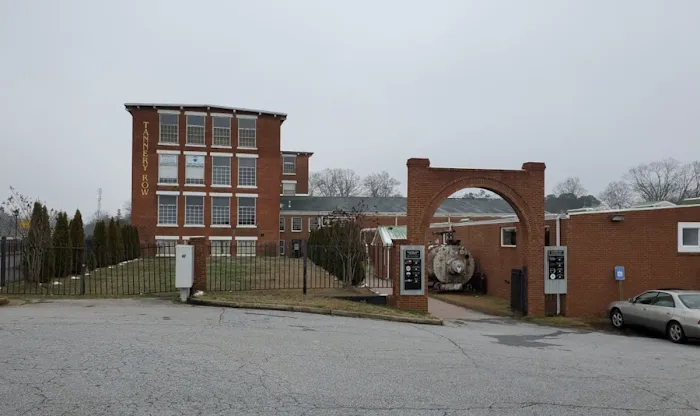 Casalini Skin & Body, inside The Tannery Row Complex Picture 2
