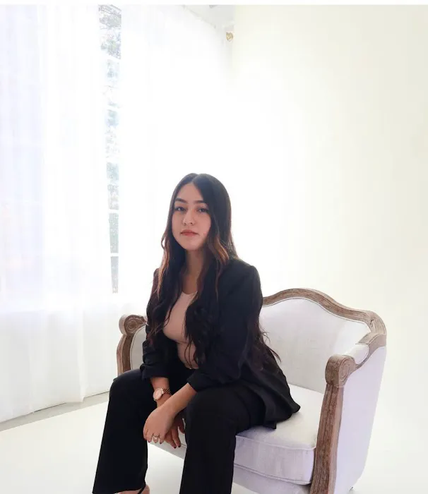 Genuine Beauty - Facials + Brows Picture 1