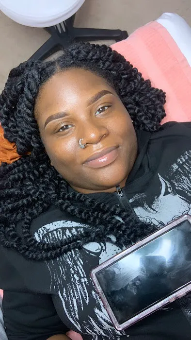 Genuine Beauty - Facials + Brows Picture 8