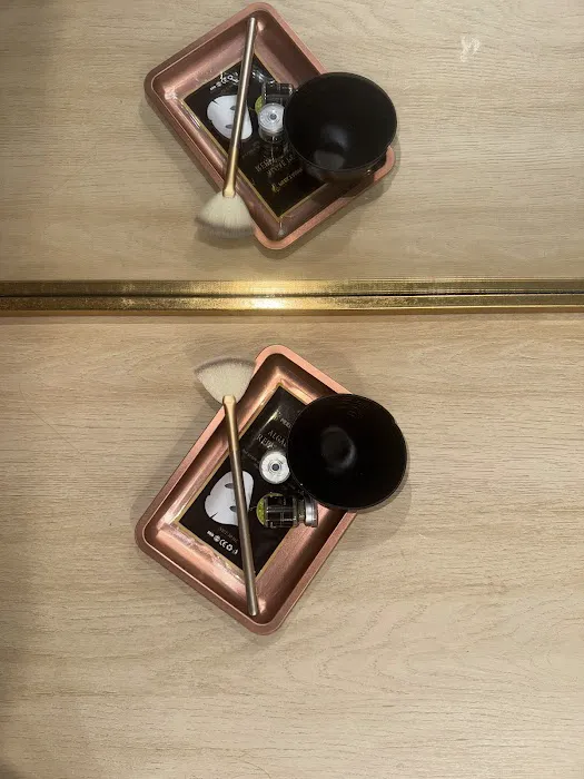 Skin with Lina Picture 2