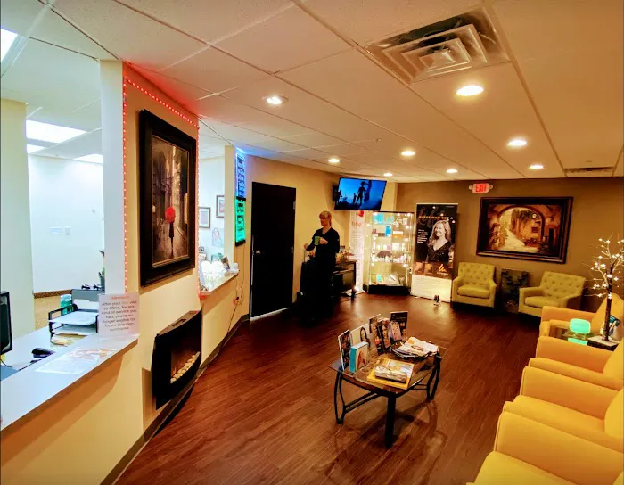 MI Body Contours and Cosmetics MedSpa Picture 2