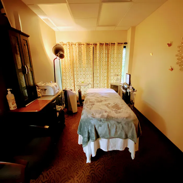 MI Body Contours and Cosmetics MedSpa Picture 6