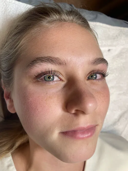 Alexxa Esthetic Picture 3