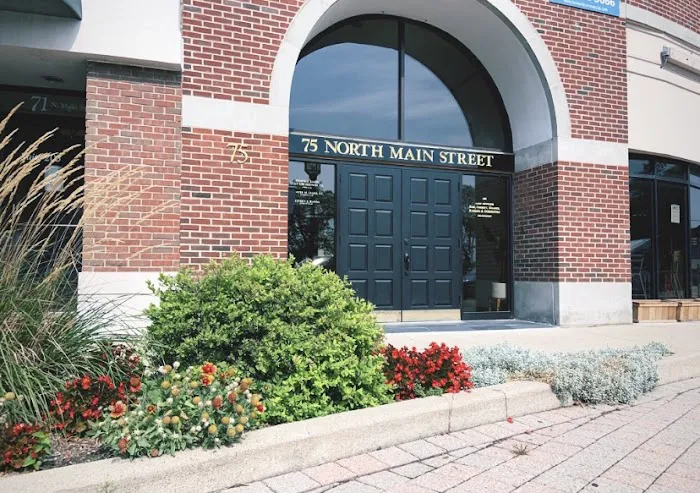 Skin Therapy with Lara Picture 1