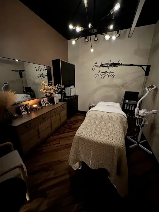 Jackie Naik Aesthetics Picture 2