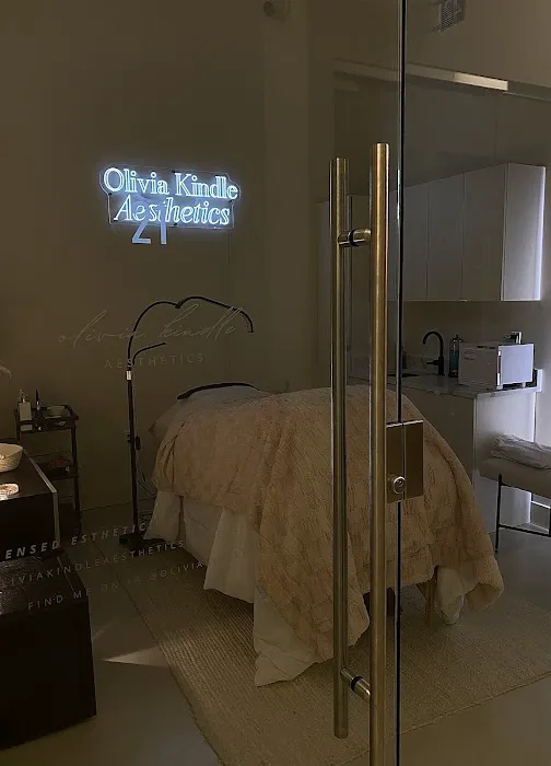 Olivia Kindle Aesthetics Picture 3