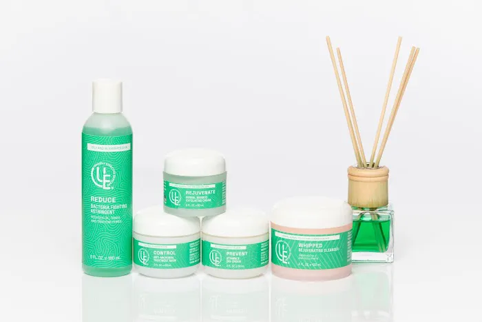 Uniquely Effective Skincare Picture 9