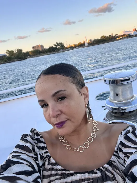 B Pure Aesthetics & Wellness Picture 2