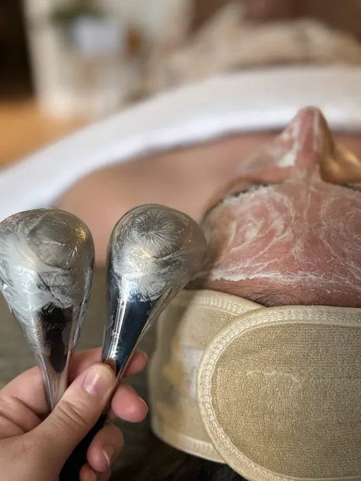 Eclectic Beauty Esthetics Picture 2