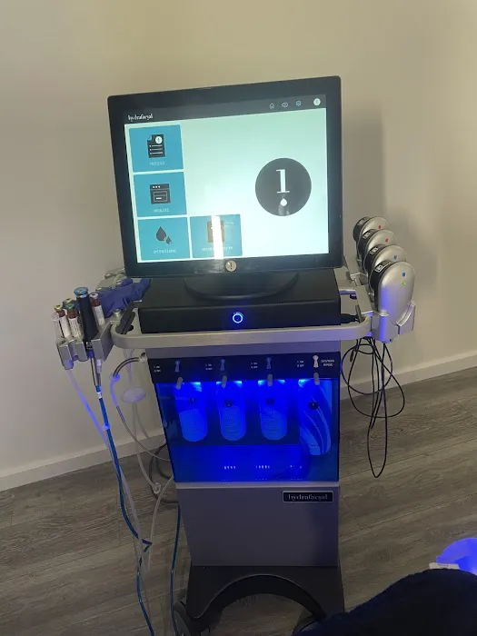 The Skyn Den Picture 2