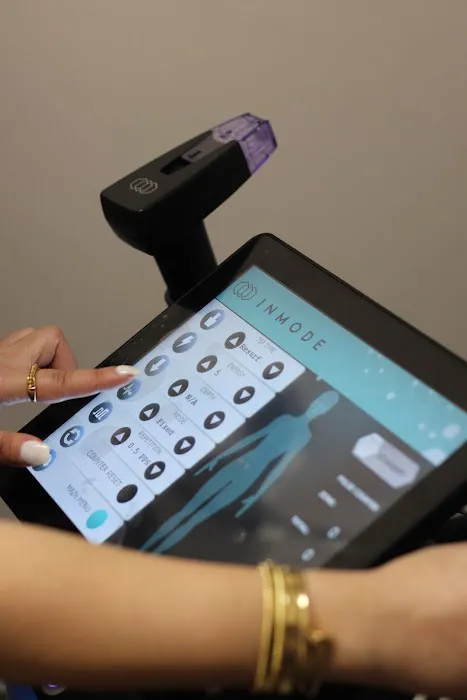 Aesthetic Art Skin Care Picture 5