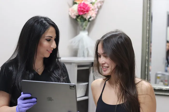 Aesthetic Art Skin Care Picture 8