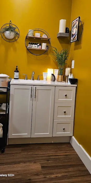 Emerge Skin Care and Healing Picture 10