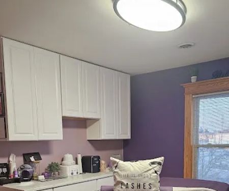 Stay Lifted Skin Spa