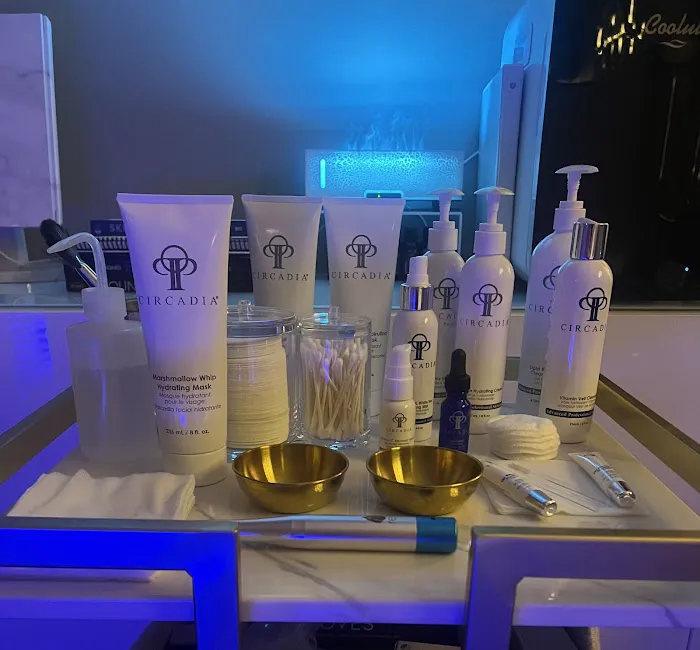 Skin + Halo Picture 5