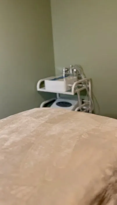 Leslie Miller Esthetics Picture 1