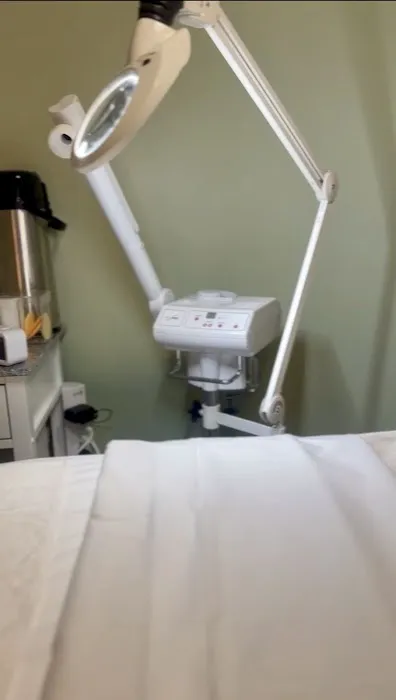 Leslie Miller Esthetics Picture 2