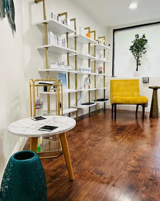 Saf Beauty Spa Picture 3