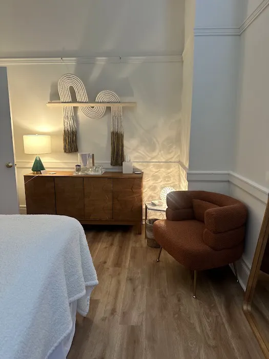 Storey Skin Studio Picture 5