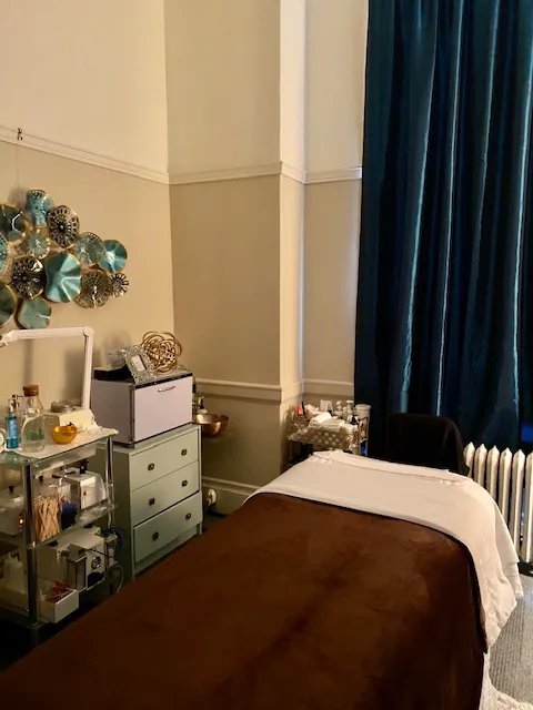 Glow Plus Skincare & Waxing Picture 3