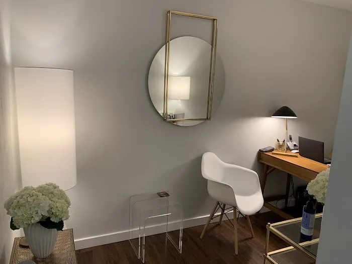 Liz Boer Skincare Picture 1