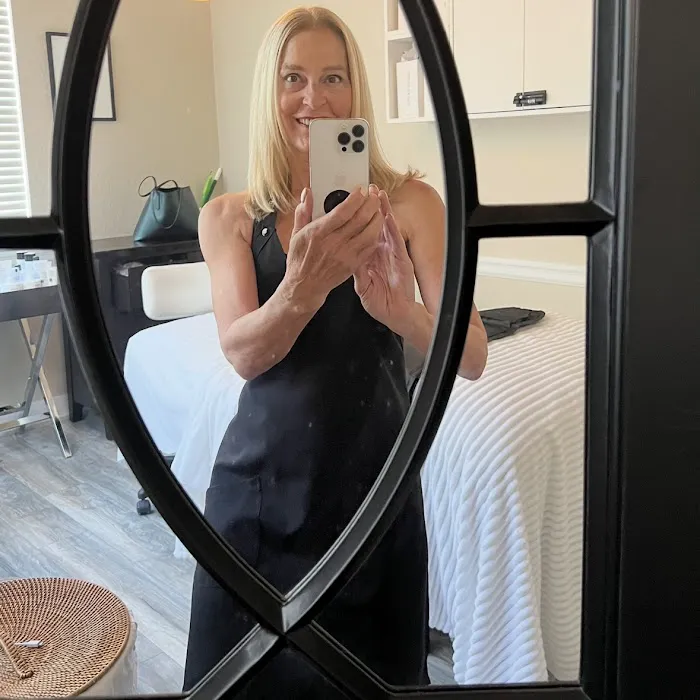 Esthetics by Roxanne Picture 4