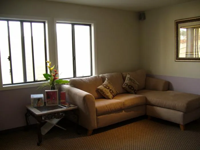 La Petite Rose skincare & acne solution Picture 3