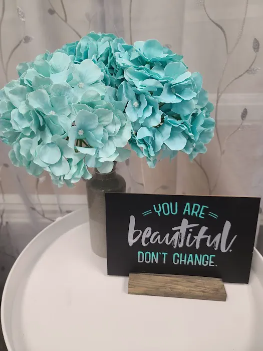 JAA BEAUTY CO Picture 4