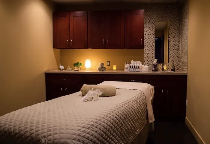 Lavish Skin By Maggie Picture 4