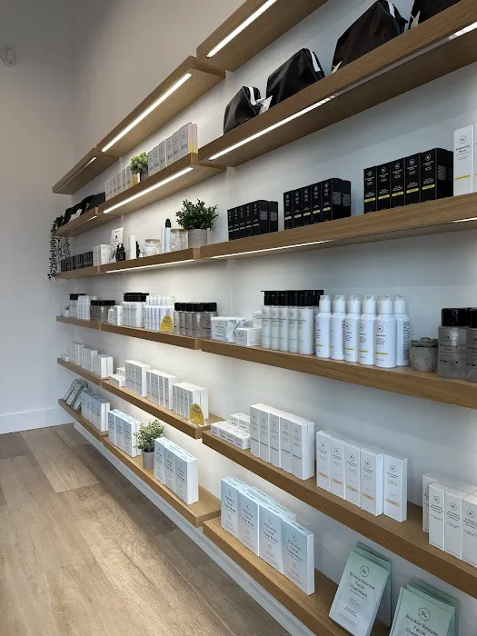 Skin Laundry - Burlingame Picture 3