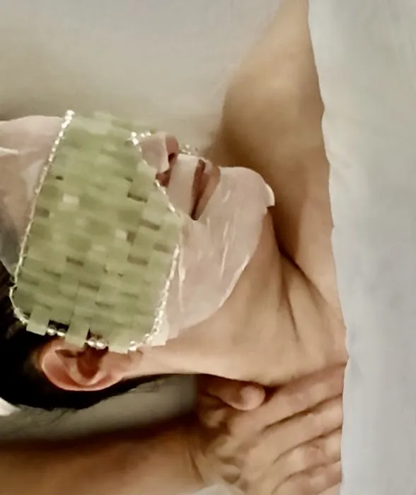 SKIN BASICS STUDIO Picture 5