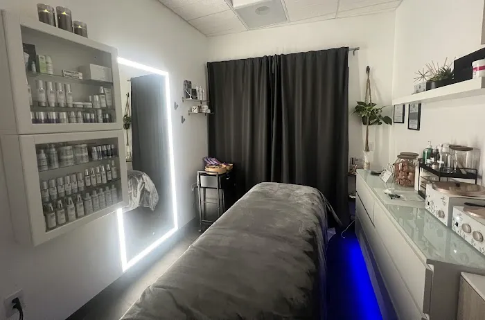 Skin Care By Meera Picture 2