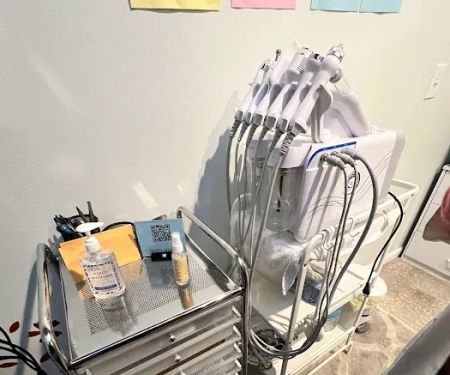 Heidiu2019s skin care &body work