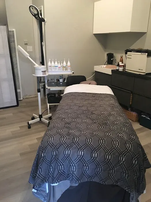 Skin Care by Laura Picture 4